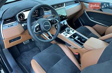 Внедорожник / Кроссовер Jaguar F-Pace 2023 в 