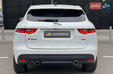 Позашляховик / Кросовер Jaguar F-Pace 2019 в 