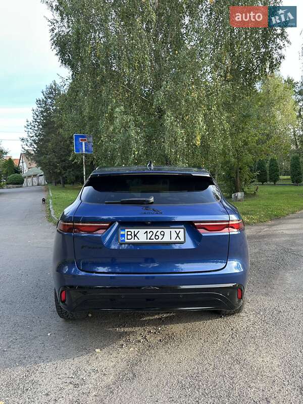 Внедорожник / Кроссовер Jaguar F-Pace 2021 в Ровно