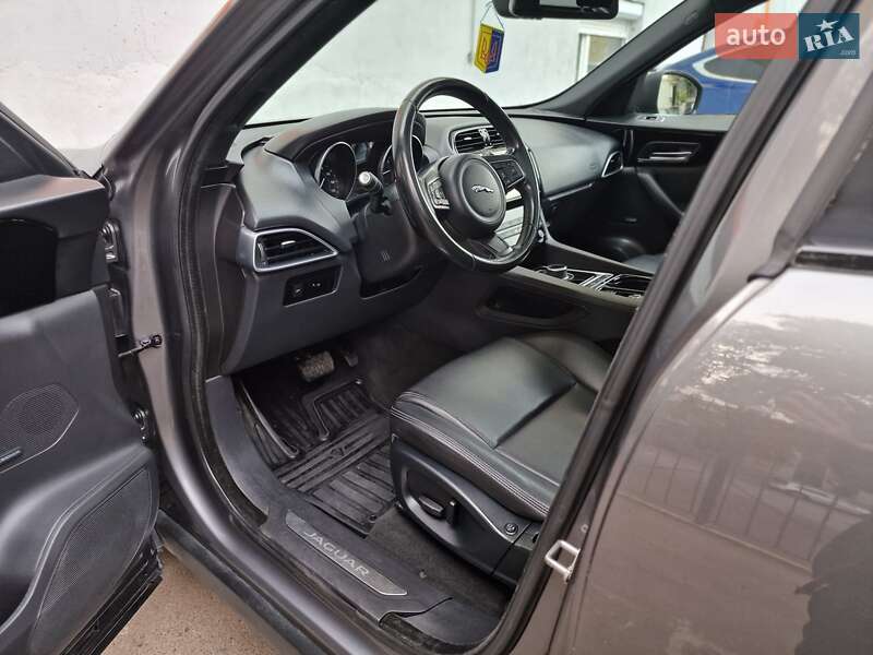Внедорожник / Кроссовер Jaguar F-Pace 2016 в Одессе