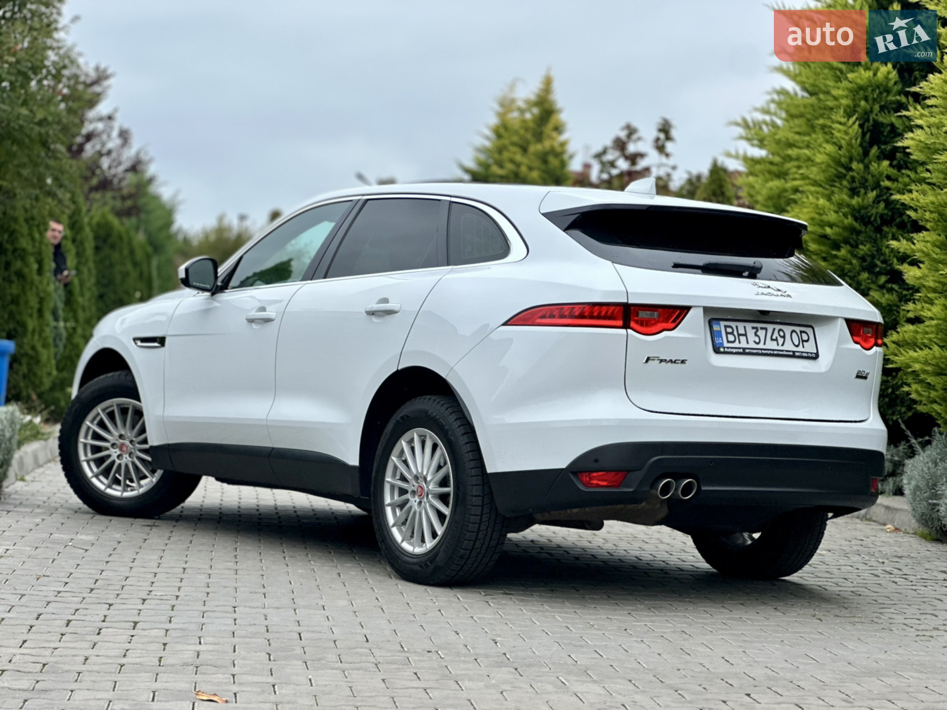Jaguar F-Pace 2018 VIN SADCA2BN3JA284206 фото оголошення 4 з 70