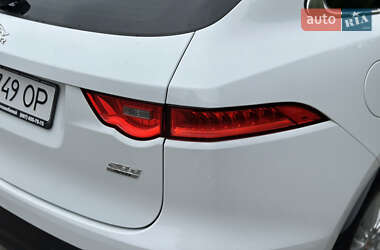 Внедорожник / Кроссовер Jaguar F-Pace 2018 в 