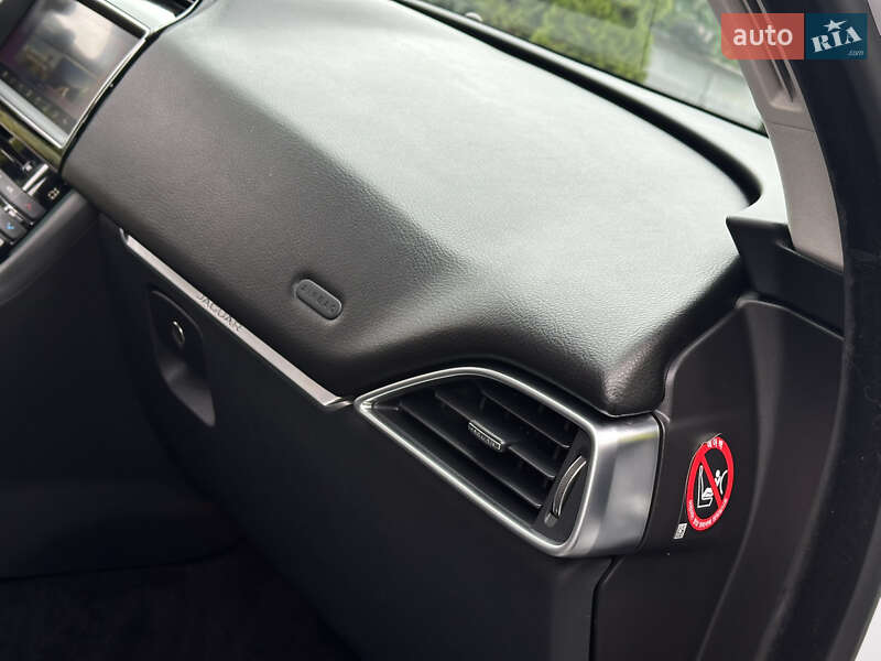 Внедорожник / Кроссовер Jaguar F-Pace 2018 в Одессе