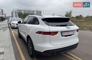 Внедорожник / Кроссовер Jaguar F-Pace 2018 в 