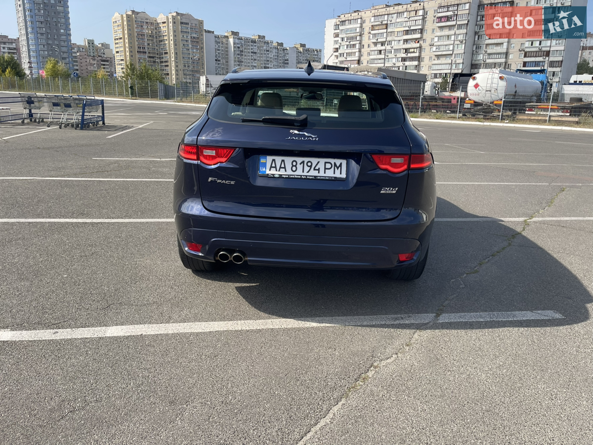 2016 Jaguar F-Pace - мініатюра 4