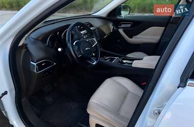 Позашляховик / Кросовер Jaguar F-Pace 2017 в 