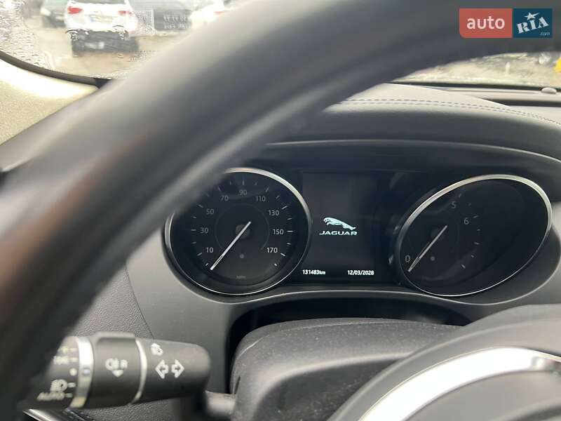 Внедорожник / Кроссовер Jaguar F-Pace 2019 в Киеве