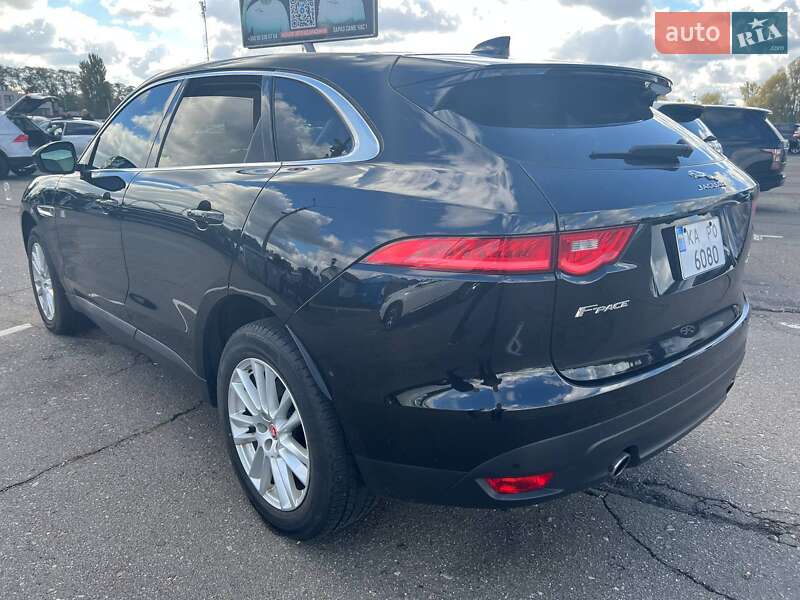 Внедорожник / Кроссовер Jaguar F-Pace 2019 в Киеве