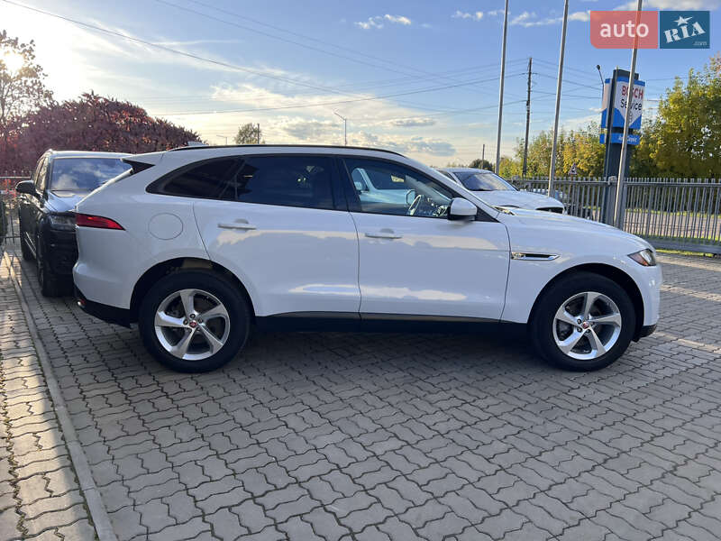 Позашляховик / Кросовер Jaguar F-Pace 2018 в Нововолинську