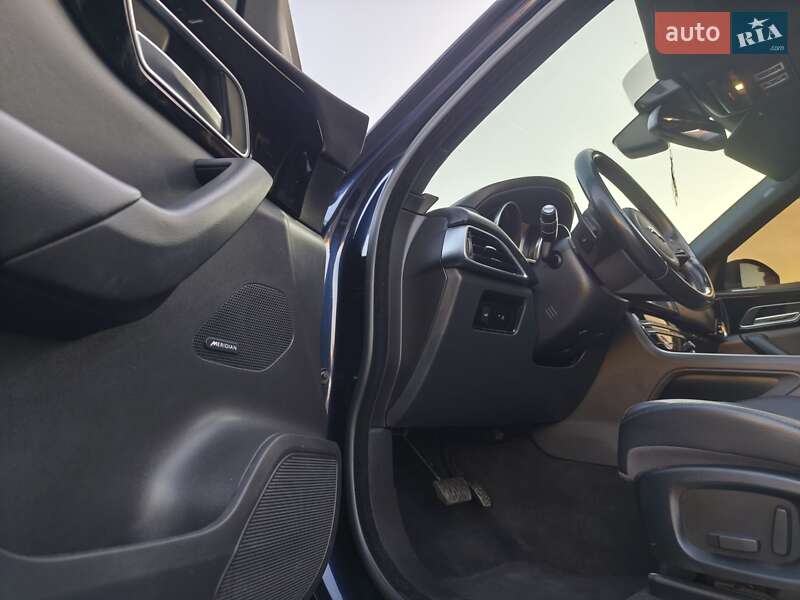 Внедорожник / Кроссовер Jaguar F-Pace 2018 в Львове фото 21 Внедорожник / Кроссовер Jaguar F-Pace 2018 в Львове