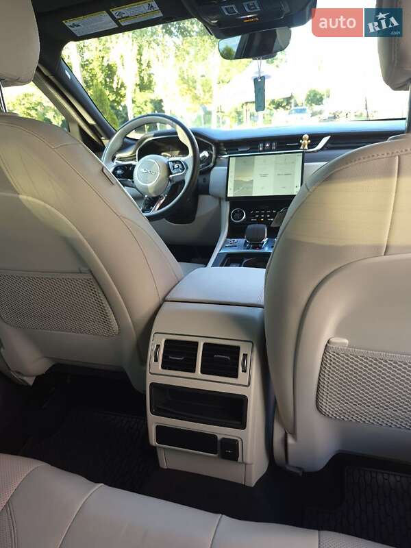 Позашляховик / Кросовер Jaguar F-Pace 2022 в Києві фото 20 Позашляховик / Кросовер Jaguar F-Pace 2022 в Києві