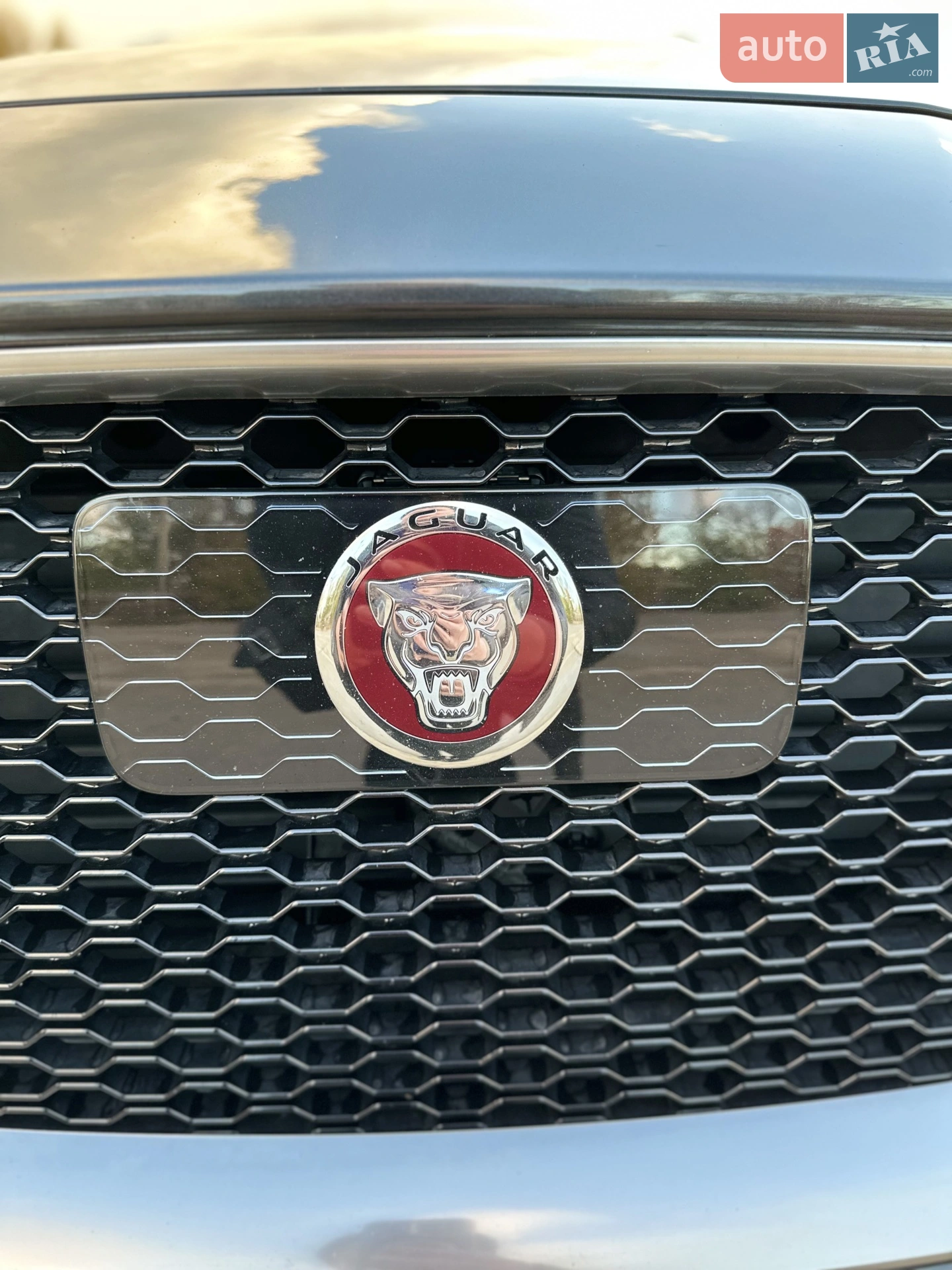 2018 Jaguar F-Pace - мініатюра 35