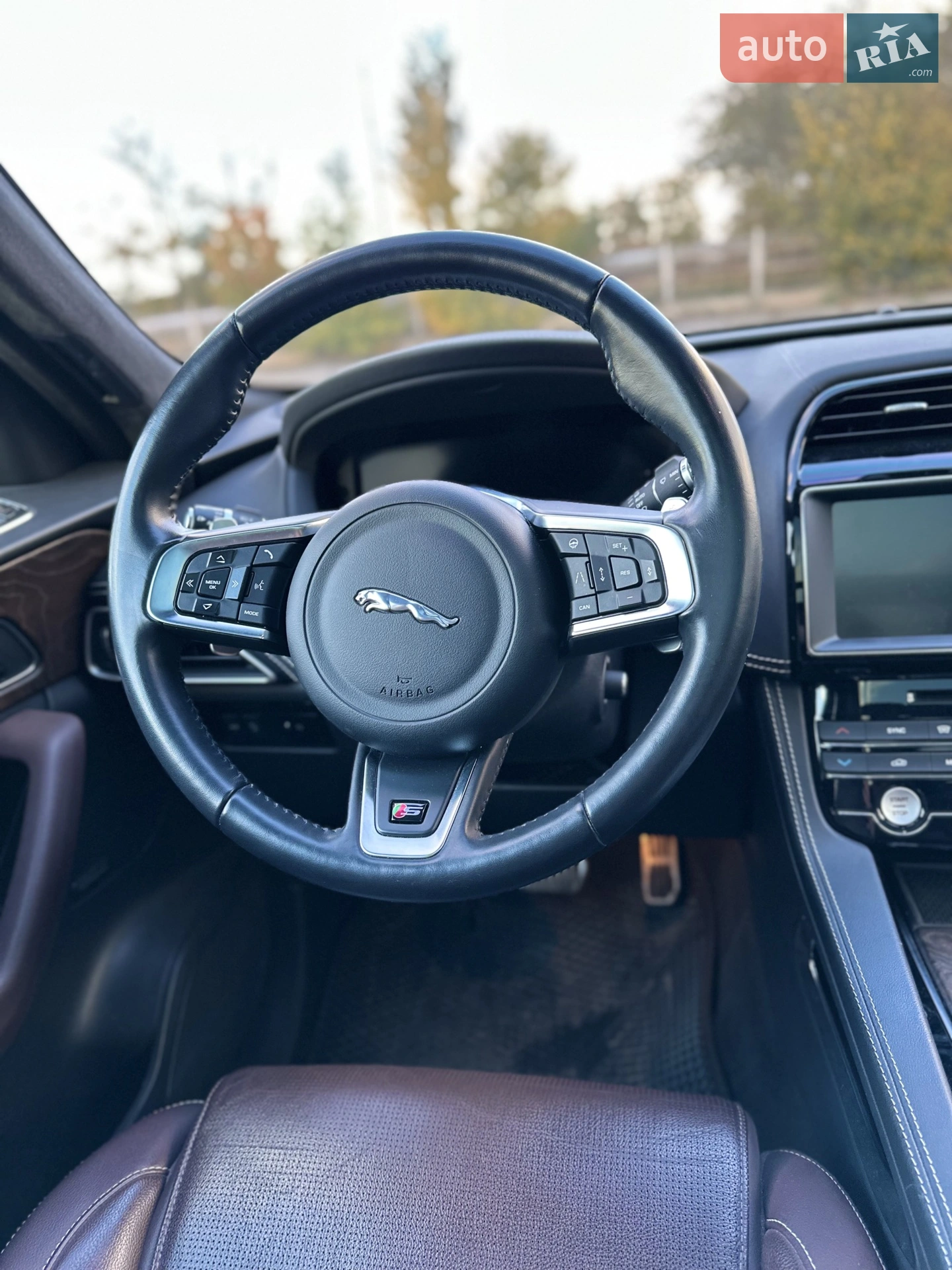 2018 Jaguar F-Pace - мініатюра 45