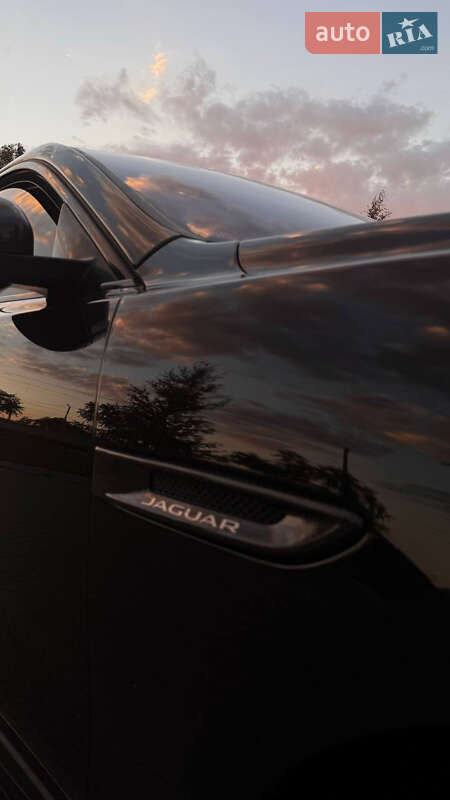 Внедорожник / Кроссовер Jaguar F-Pace 2017 в Киеве фото 2 Внедорожник / Кроссовер Jaguar F-Pace 2017 в Киеве