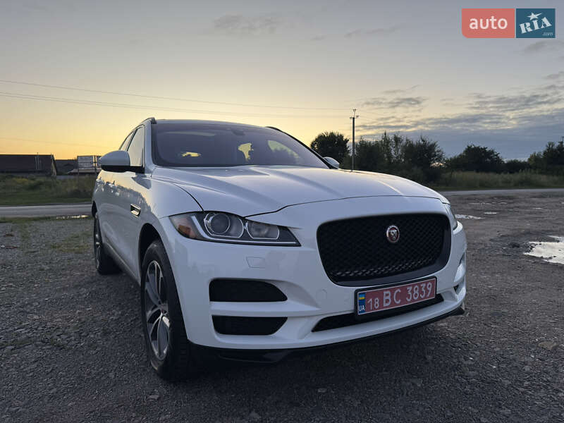Jaguar F-Pace 2018