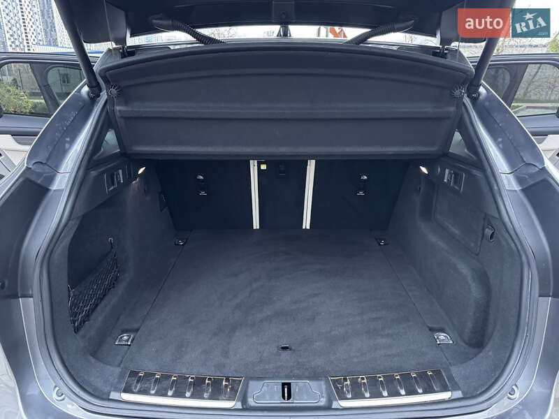 Внедорожник / Кроссовер Jaguar F-Pace 2022 в Киеве