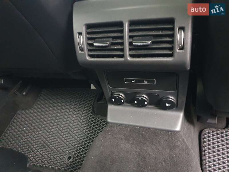 Внедорожник / Кроссовер Jaguar F-Pace 2019 в Харькове фото 25 Внедорожник / Кроссовер Jaguar F-Pace 2019 в Харькове