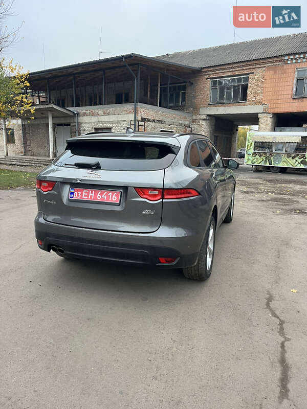 Позашляховик / Кросовер Jaguar F-Pace 2018 в Дубні
