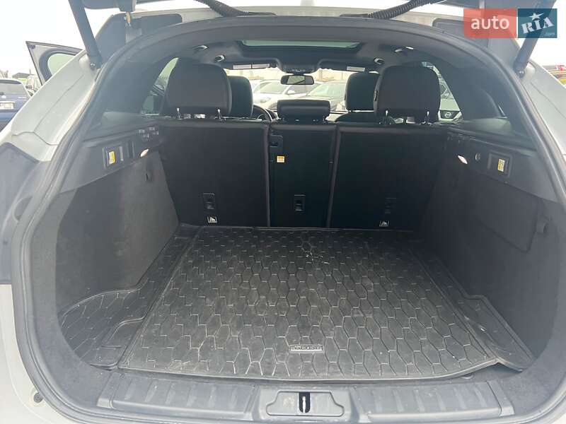 Внедорожник / Кроссовер Jaguar F-Pace 2018 в Львове фото 36 Внедорожник / Кроссовер Jaguar F-Pace 2018 в Львове