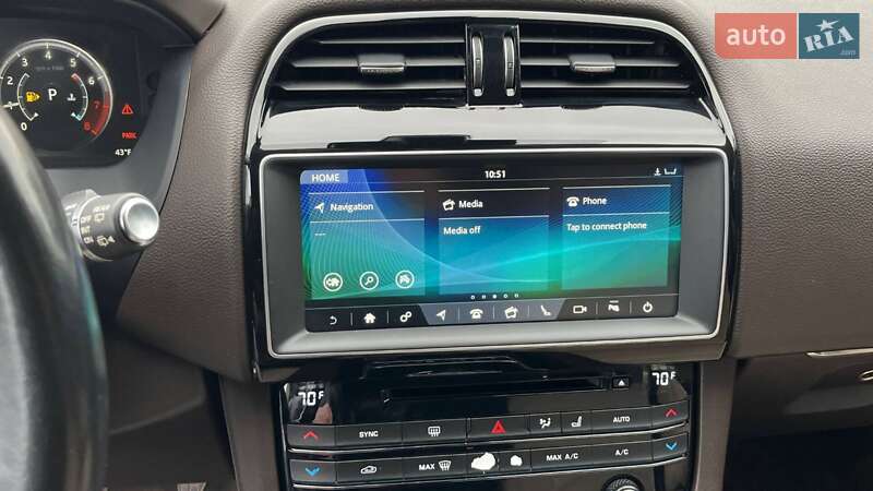 Внедорожник / Кроссовер Jaguar F-Pace 2016 в Луцке