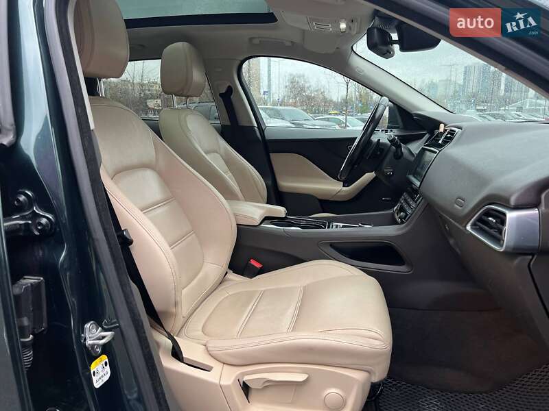 Позашляховик / Кросовер Jaguar F-Pace 2016 в Києві фото 14 Позашляховик / Кросовер Jaguar F-Pace 2016 в Києві