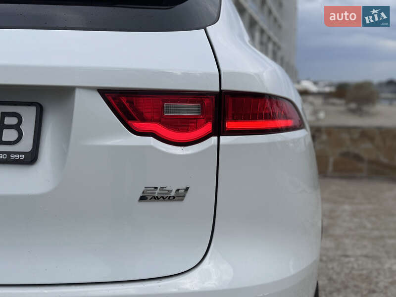 Внедорожник / Кроссовер Jaguar F-Pace 2017 в Одессе