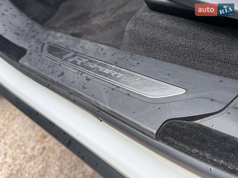 Внедорожник / Кроссовер Jaguar F-Pace 2017 в Одессе