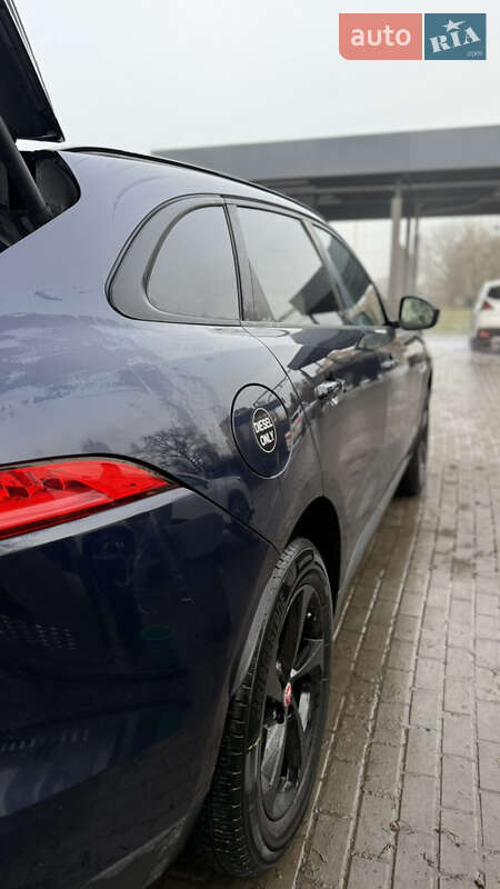 Позашляховик / Кросовер Jaguar F-Pace 2017 в Харкові