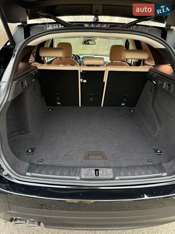 Позашляховик / Кросовер Jaguar F-Pace 2017 в Кривому Розі