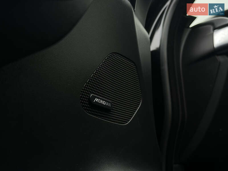 Внедорожник / Кроссовер Jaguar F-Pace 2017 в Львове фото 17 Внедорожник / Кроссовер Jaguar F-Pace 2017 в Львове