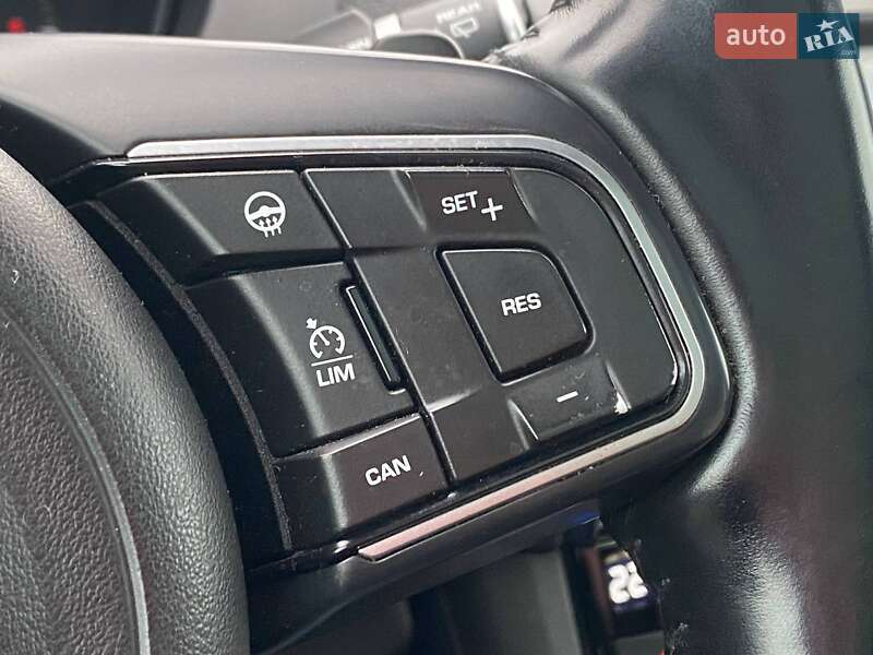 Внедорожник / Кроссовер Jaguar F-Pace 2017 в Львове фото 16 Внедорожник / Кроссовер Jaguar F-Pace 2017 в Львове