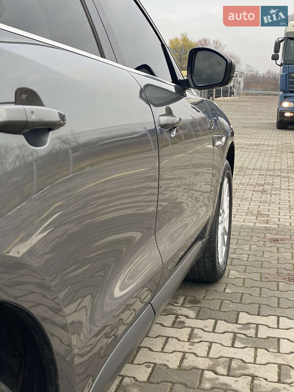 Внедорожник / Кроссовер Jaguar F-Pace 2017 в Нововолынске фото 15 Внедорожник / Кроссовер Jaguar F-Pace 2017 в Нововолынске