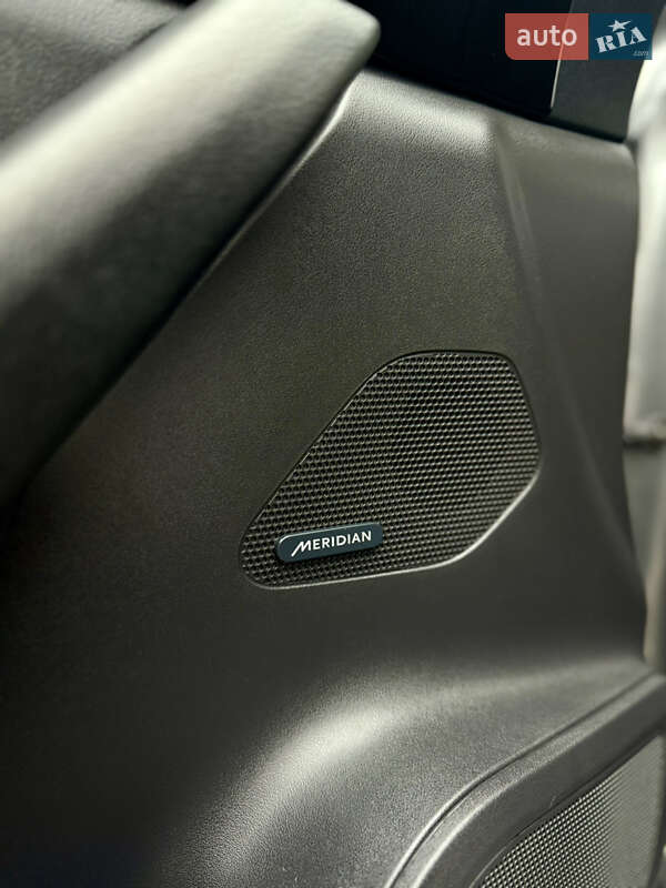 Внедорожник / Кроссовер Jaguar F-Pace 2016 в Киеве