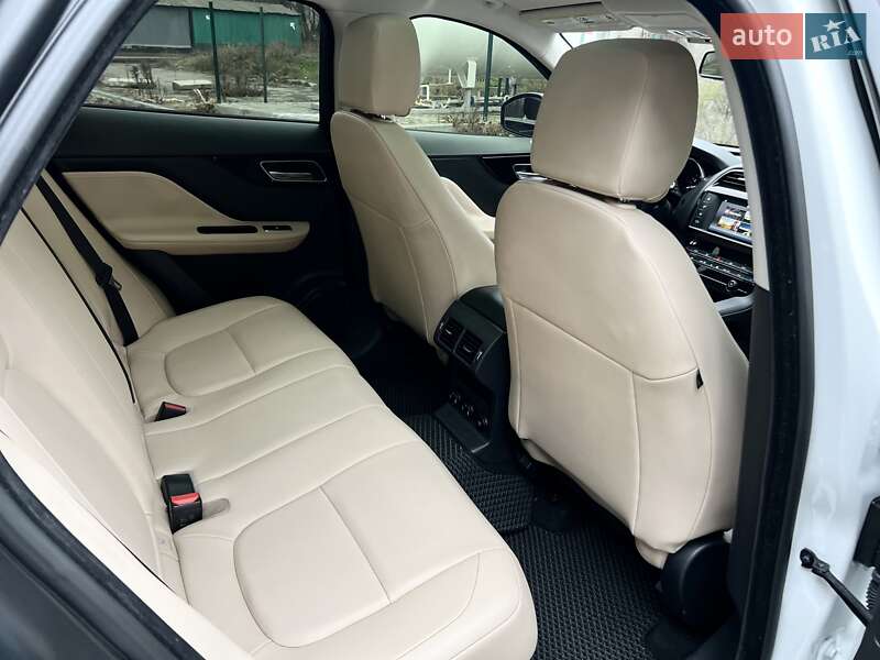 Внедорожник / Кроссовер Jaguar F-Pace 2018 в Днепре фото 39 Внедорожник / Кроссовер Jaguar F-Pace 2018 в Днепре