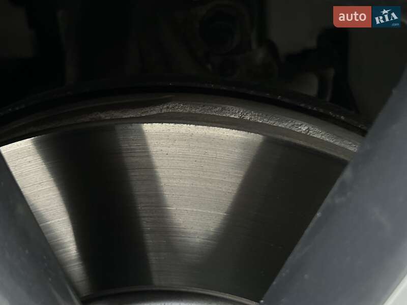 Внедорожник / Кроссовер Jaguar F-Pace 2017 в Одессе фото 26 Внедорожник / Кроссовер Jaguar F-Pace 2017 в Одессе