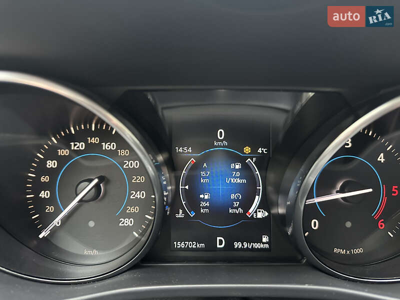 Внедорожник / Кроссовер Jaguar F-Pace 2016 в Киеве фото 10 Внедорожник / Кроссовер Jaguar F-Pace 2016 в Киеве
