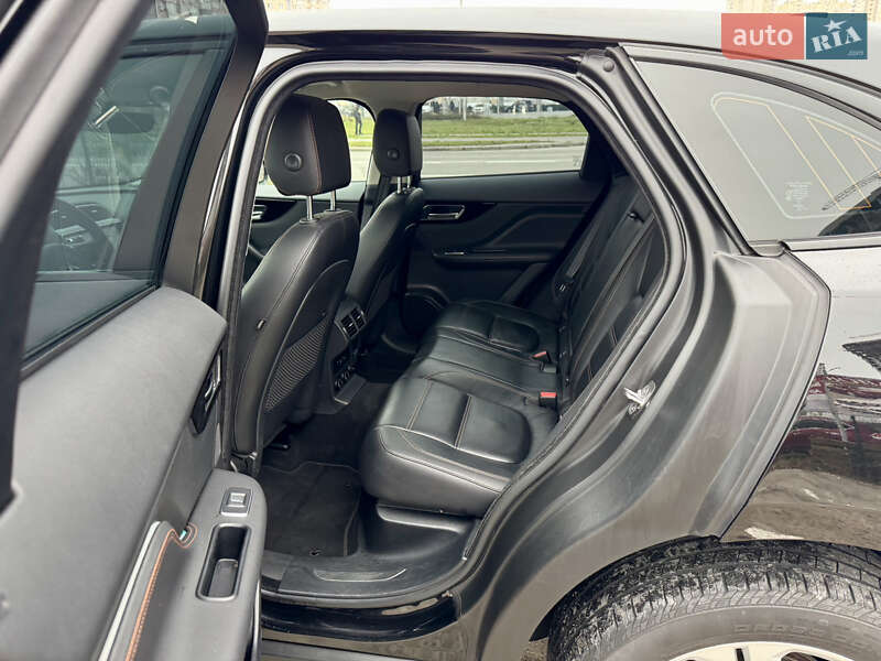 Внедорожник / Кроссовер Jaguar F-Pace 2020 в Киеве фото 35 Внедорожник / Кроссовер Jaguar F-Pace 2020 в Киеве