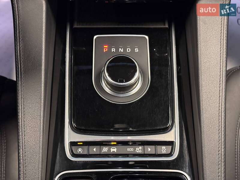 Внедорожник / Кроссовер Jaguar F-Pace 2017 в Львове фото 44 Внедорожник / Кроссовер Jaguar F-Pace 2017 в Львове