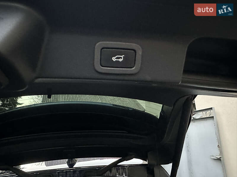 Внедорожник / Кроссовер Jaguar F-Pace 2018 в Киеве