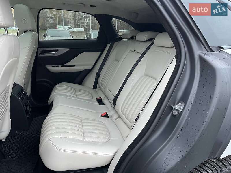 Внедорожник / Кроссовер Jaguar F-Pace 2018 в Киеве фото 9 Внедорожник / Кроссовер Jaguar F-Pace 2018 в Киеве
