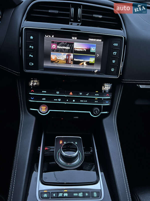 Внедорожник / Кроссовер Jaguar F-Pace 2017 в Ковеле