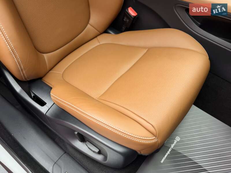 Внедорожник / Кроссовер Jaguar F-Pace 2019 в Киеве