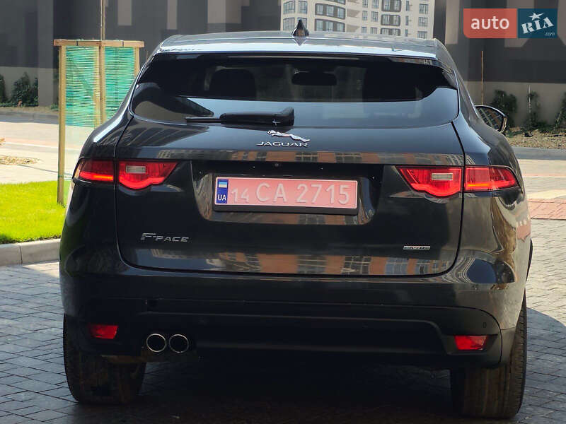 Внедорожник / Кроссовер Jaguar F-Pace 2017 в Киеве