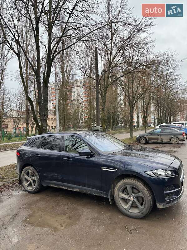 Внедорожник / Кроссовер Jaguar F-Pace 2016 в Тернополе