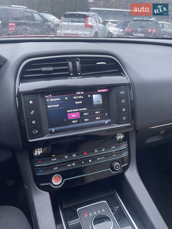 Внедорожник / Кроссовер Jaguar F-Pace 2018 в Ровно фото 8 Внедорожник / Кроссовер Jaguar F-Pace 2018 в Ровно