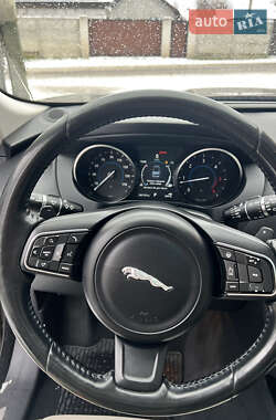 Внедорожник / Кроссовер Jaguar F-Pace 2016 в Василькове