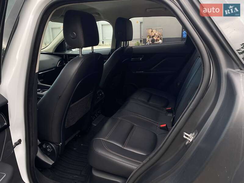 Внедорожник / Кроссовер Jaguar F-Pace 2018 в Киеве