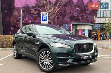 Позашляховик / Кросовер Jaguar F-Pace 2016 в Києві