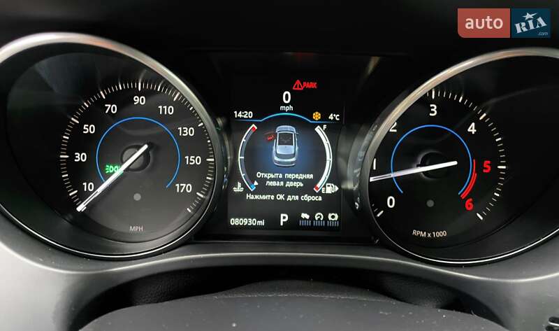 Внедорожник / Кроссовер Jaguar F-Pace 2017 в Львове фото 17 Внедорожник / Кроссовер Jaguar F-Pace 2017 в Львове