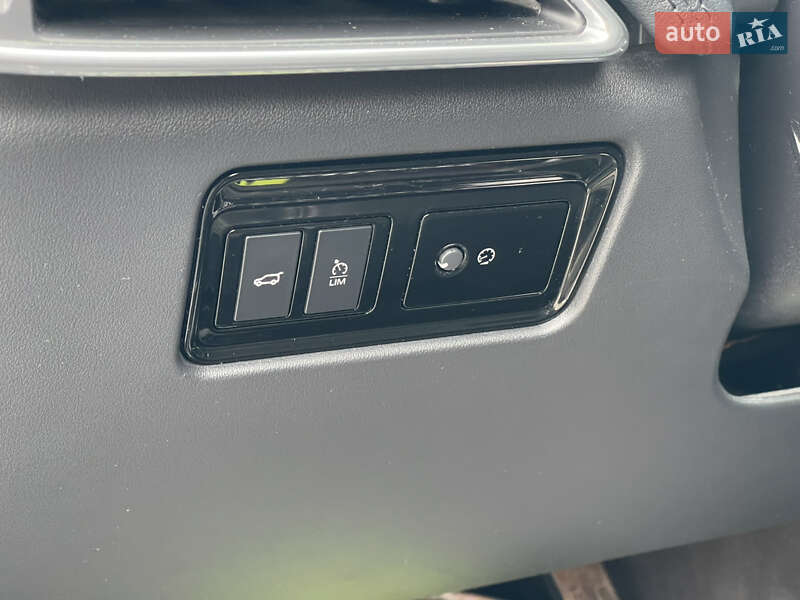 Внедорожник / Кроссовер Jaguar F-Pace 2019 в Киеве